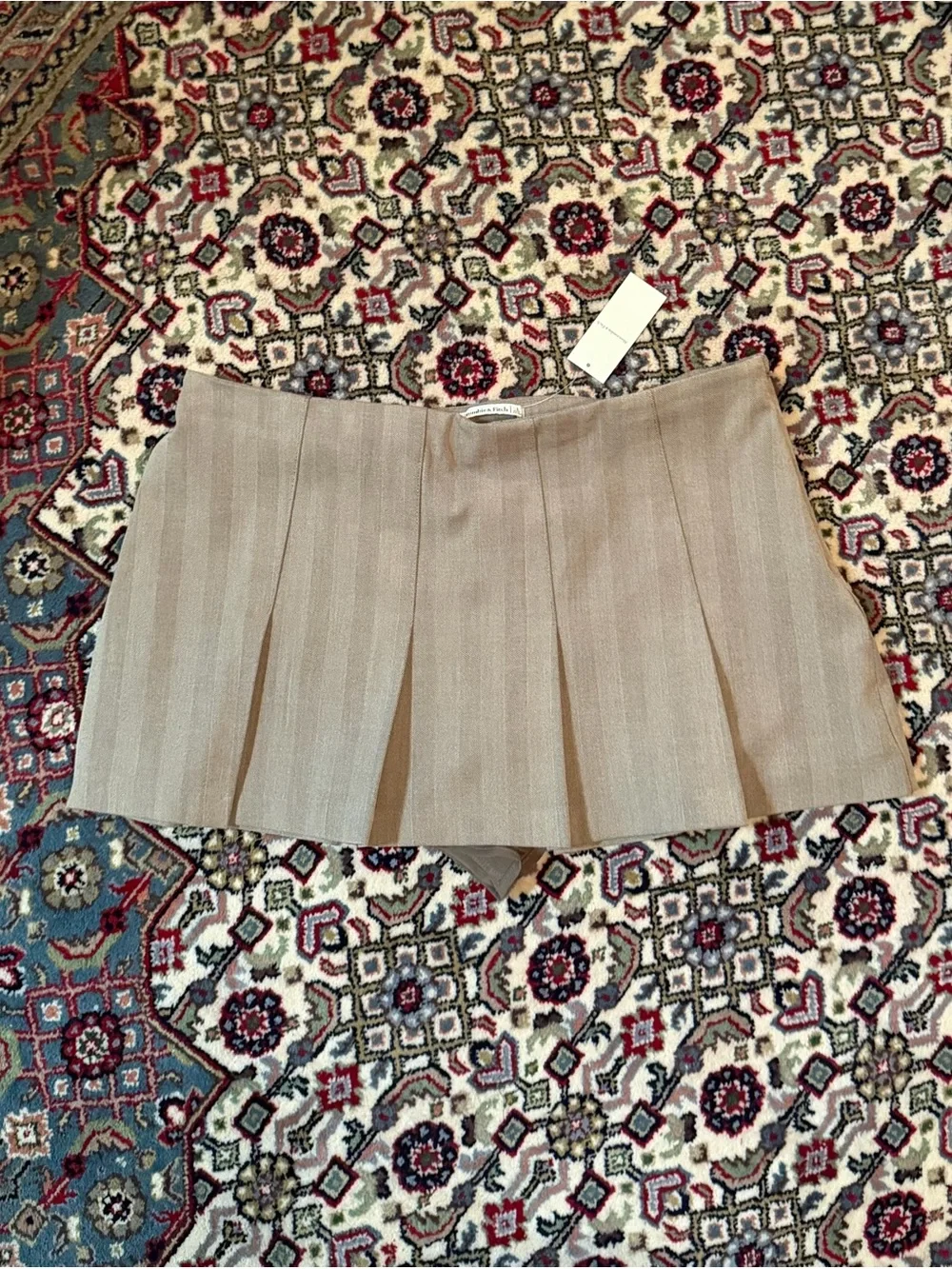 Abercrombie & Fitch Beige Mini Pleated Skort